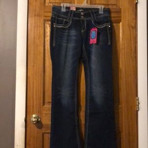 COPY - Wallflower luscious curvy bootcut jeans size 5 bling back pockets nwts